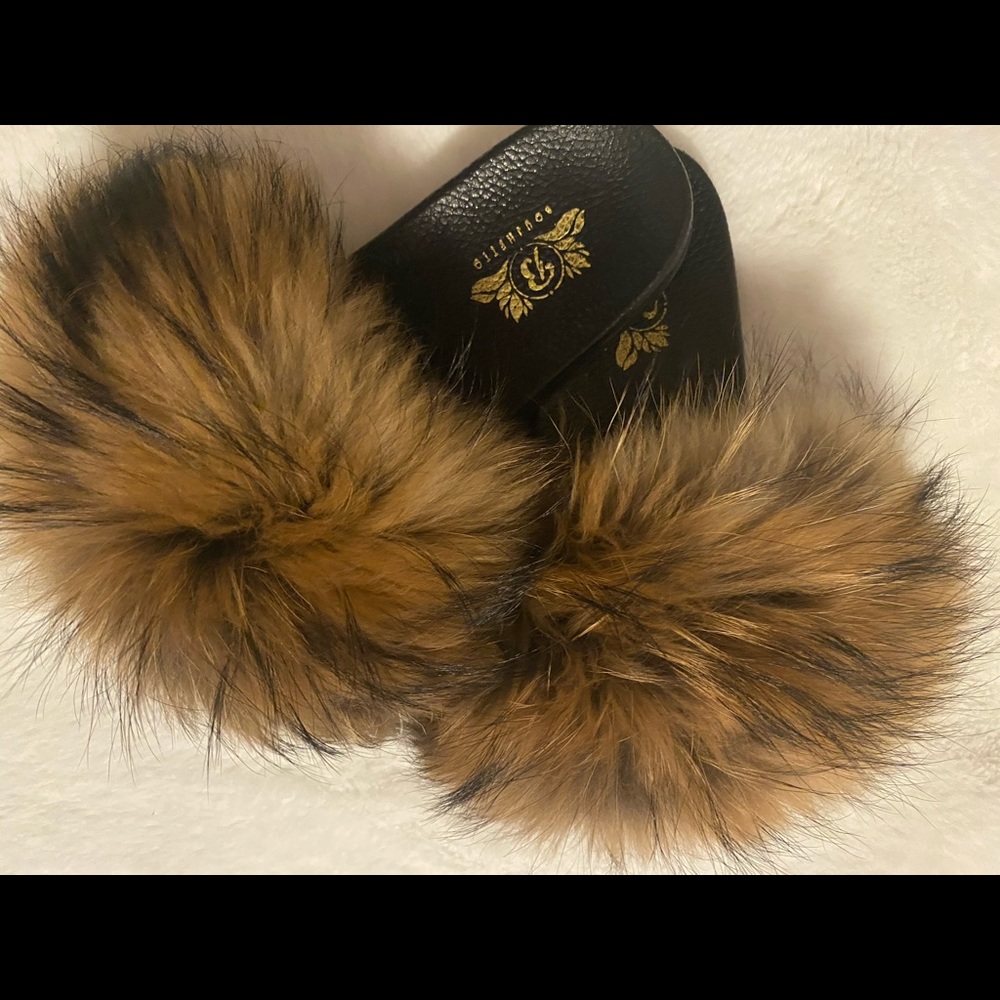 Raccoon Fur Slides